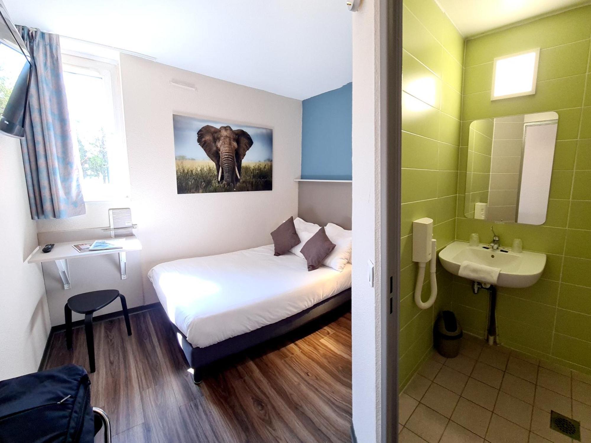 The Originals City Hotel Marseille Aeroport Vitrolles  Exterior foto
